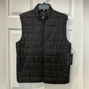 Marc Anthony Black Quilted Vest Sleeveless Insulated.  Size Small